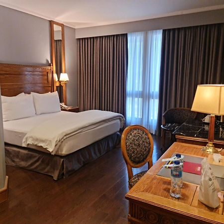 Hotel Crown Plaza Islamabad Zewnętrze zdjęcie