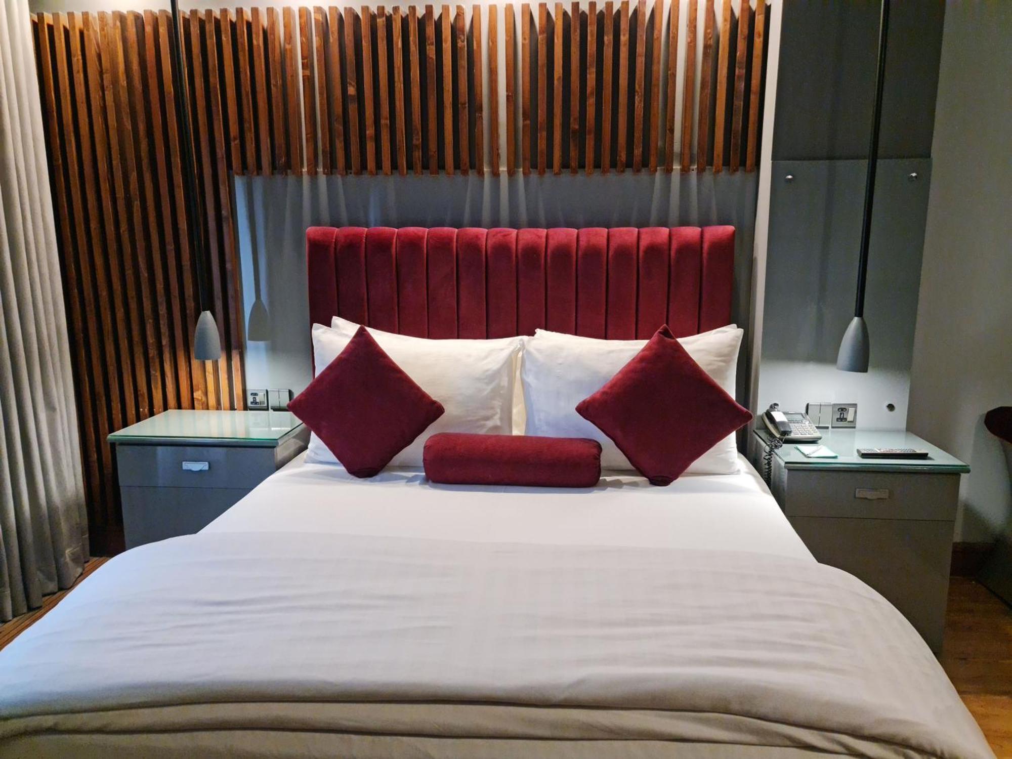 Hotel Crown Plaza Islamabad Zewnętrze zdjęcie