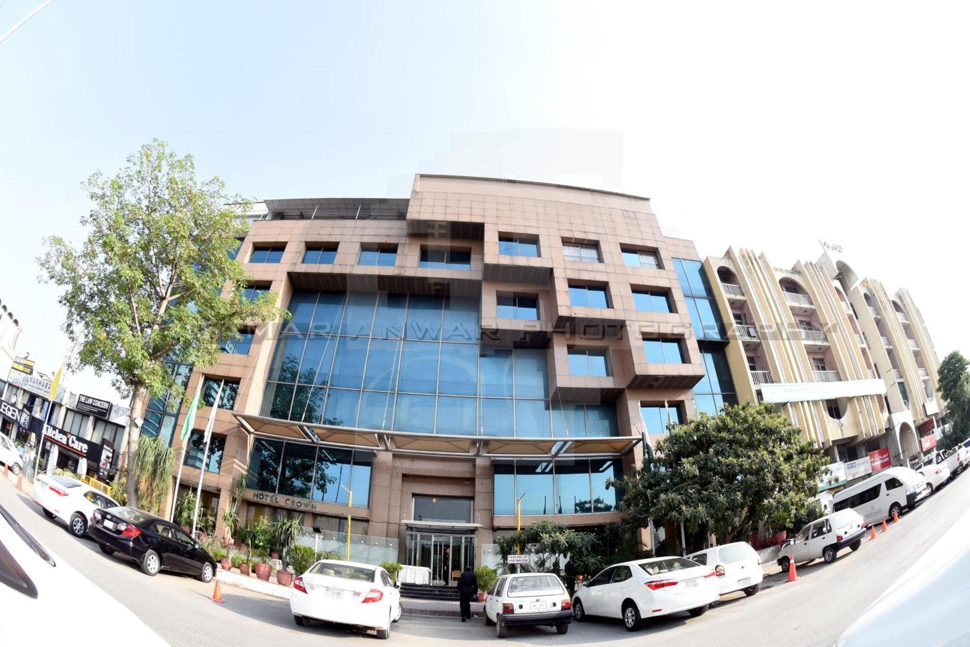 Hotel Crown Plaza Islamabad Zewnętrze zdjęcie